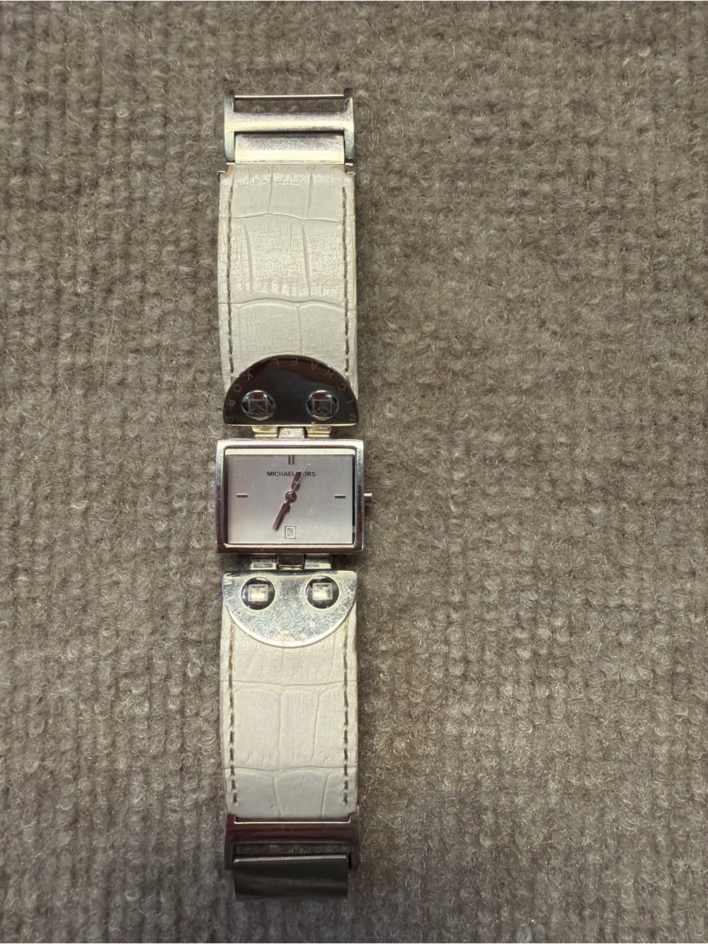 Michael Kors MK4139 White Leather Strap Watch Stainless Steel Y2K
